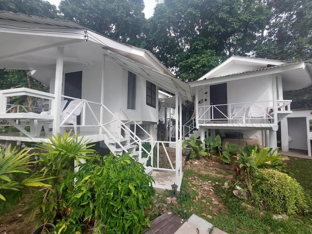 White House Bailan Resort Koh Chang Exterior photo